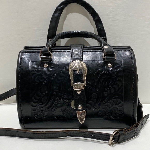 No Brand Bags No Brand Black Tooled Structured Leather Doctor Bag